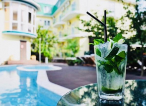 Astoria Hotel